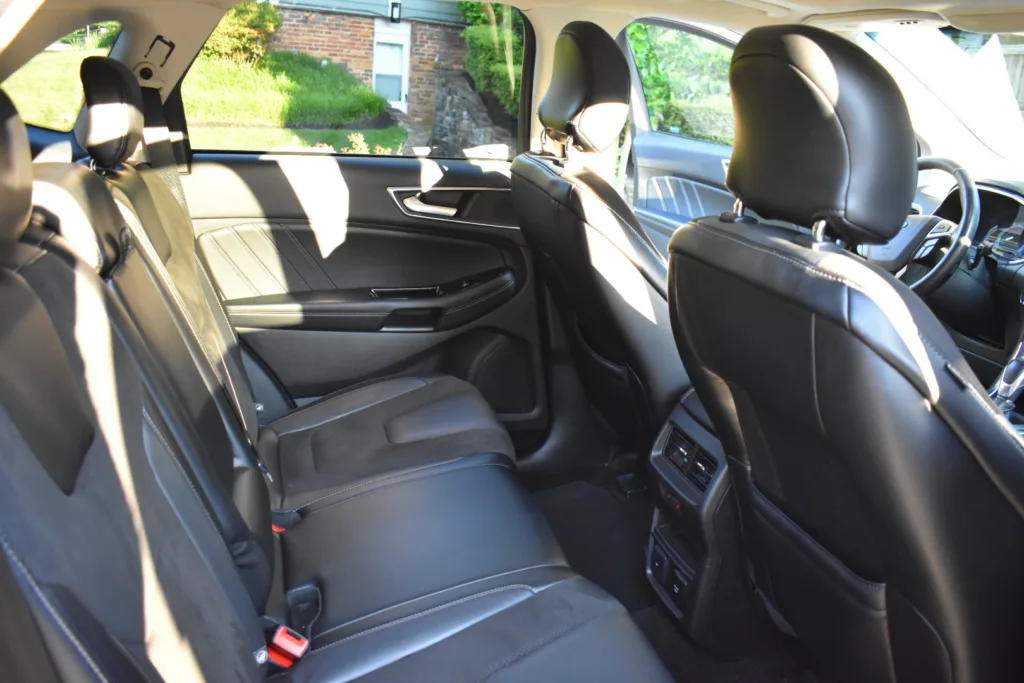mobile car detailing