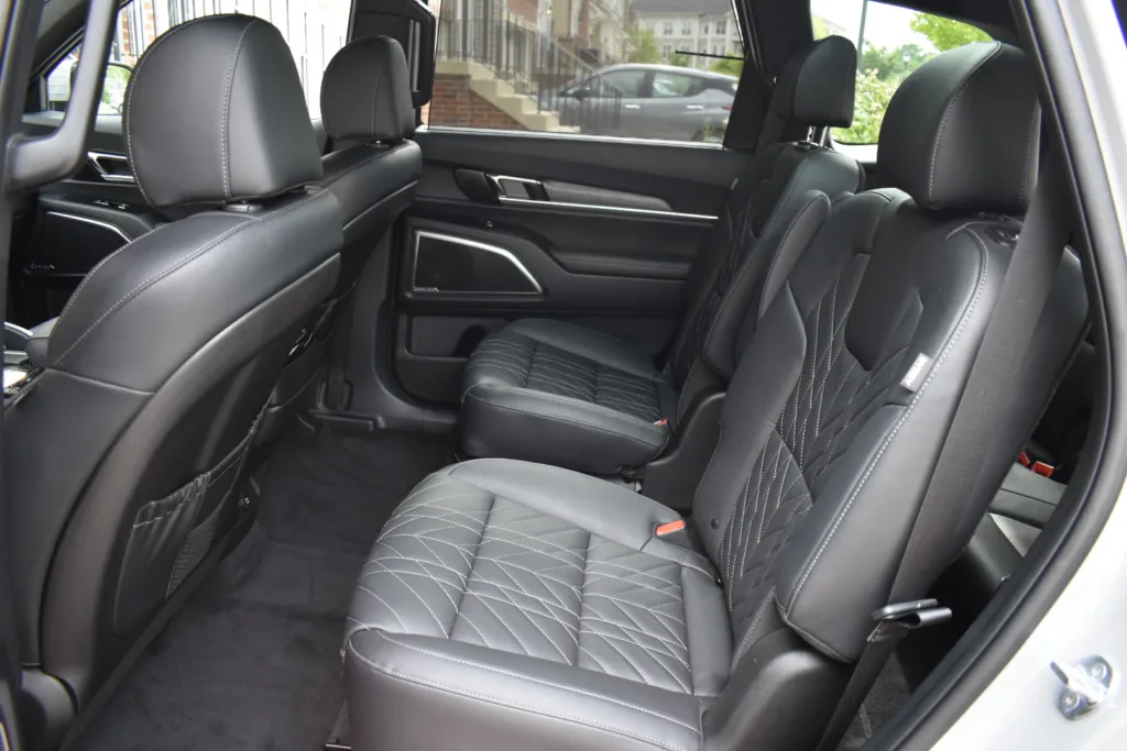 mobile car detailing