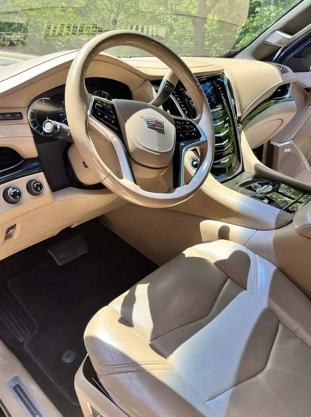 cadillac escalade interior